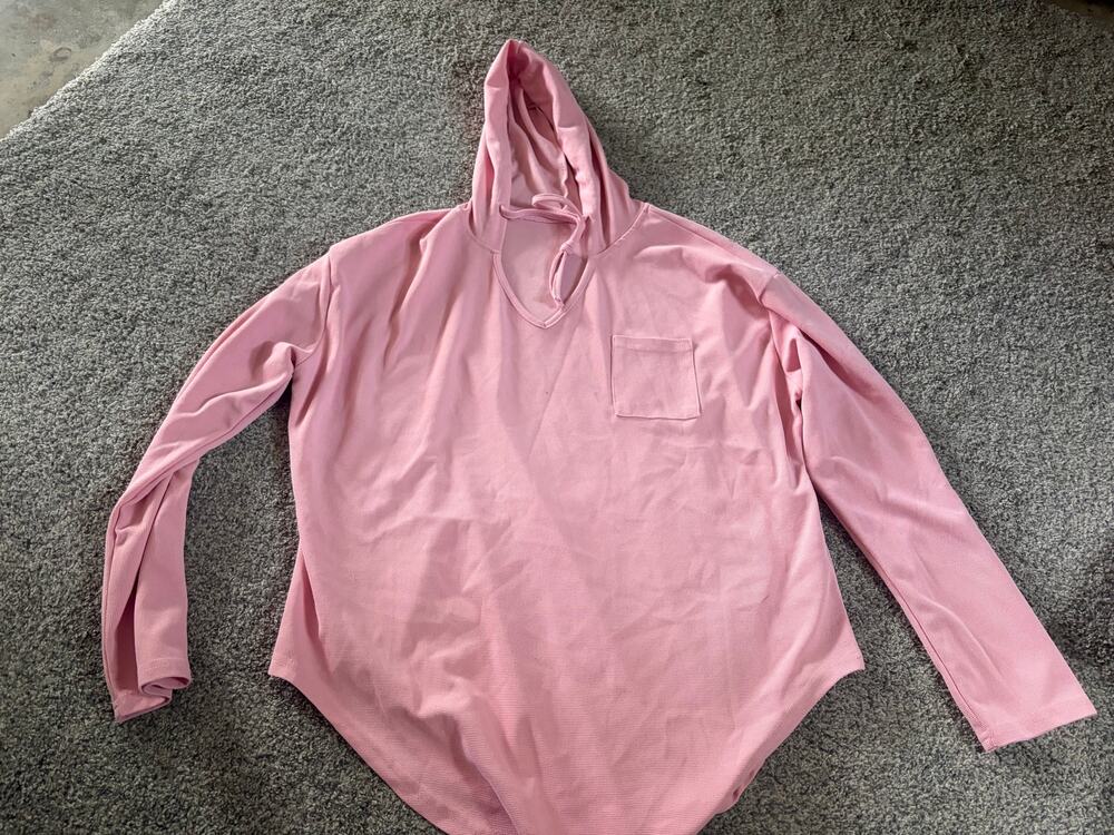 Womens xxl pink lightweight hoodie shirt